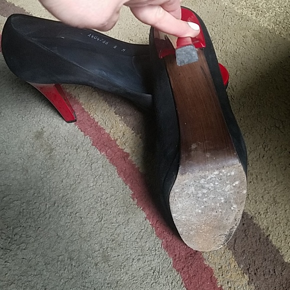 Stewart Weitzman High Heels - Picture 3 of 3